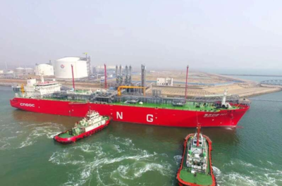 中国石油首次实现国际航行船舶保税LNG加注作业
