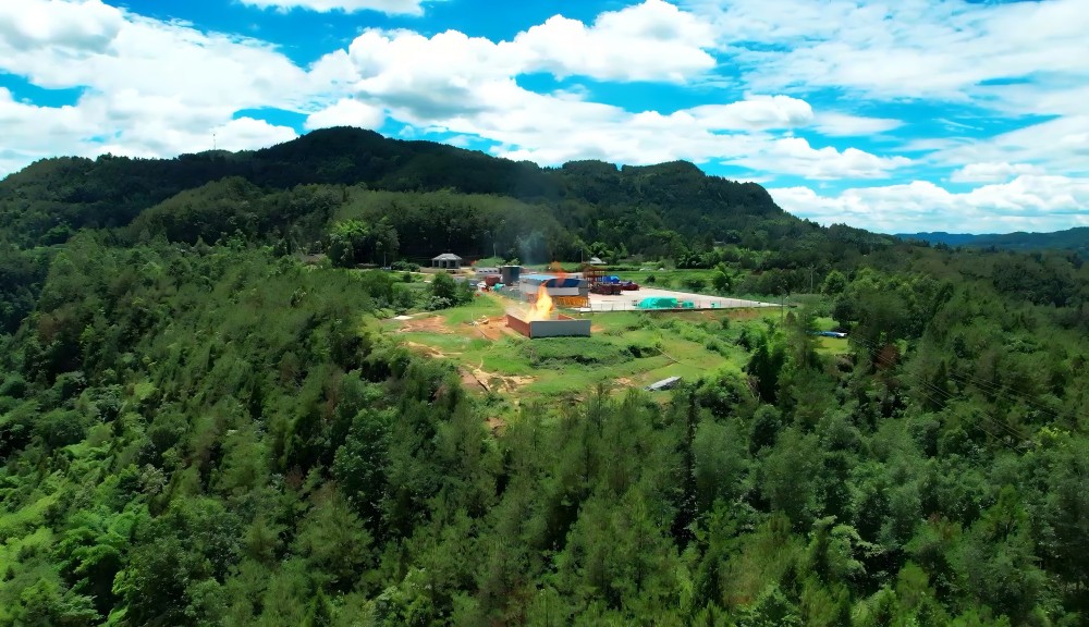 中国石化通南巴气田探明地质储量超千亿方