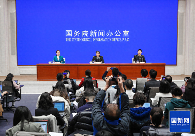 海关总署：2023年我国进口值微幅下降，但进口数量增加2.9%