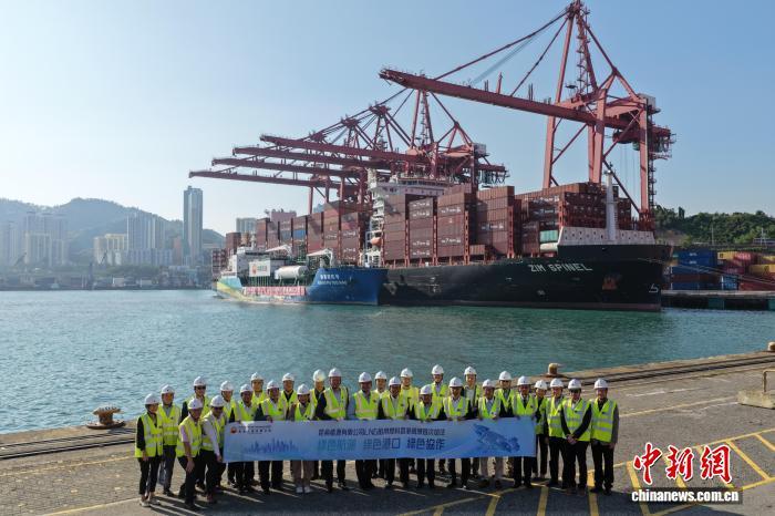 昆仑能源首次在香港码头加注LNG船用燃料