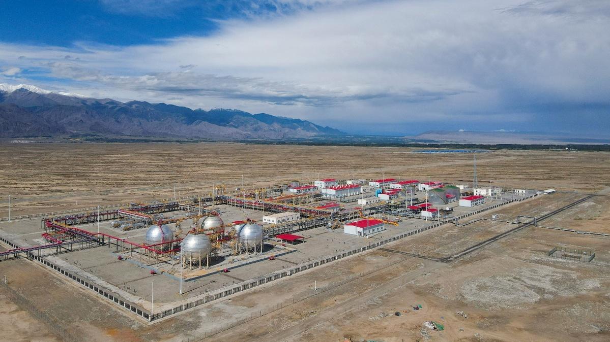 我国最大超深凝析气田年产气突破百亿方