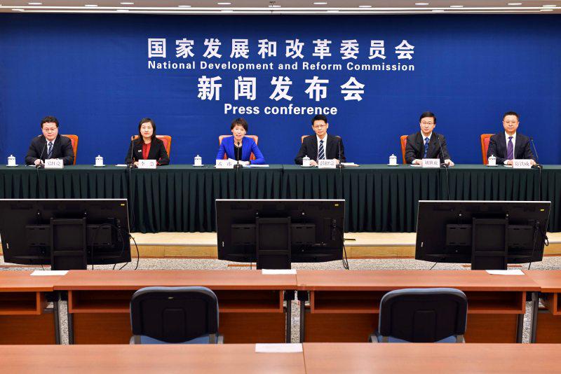 国家发展改革委举行3月份新闻发布会  介绍宏观经济运行情况并回应热点问题