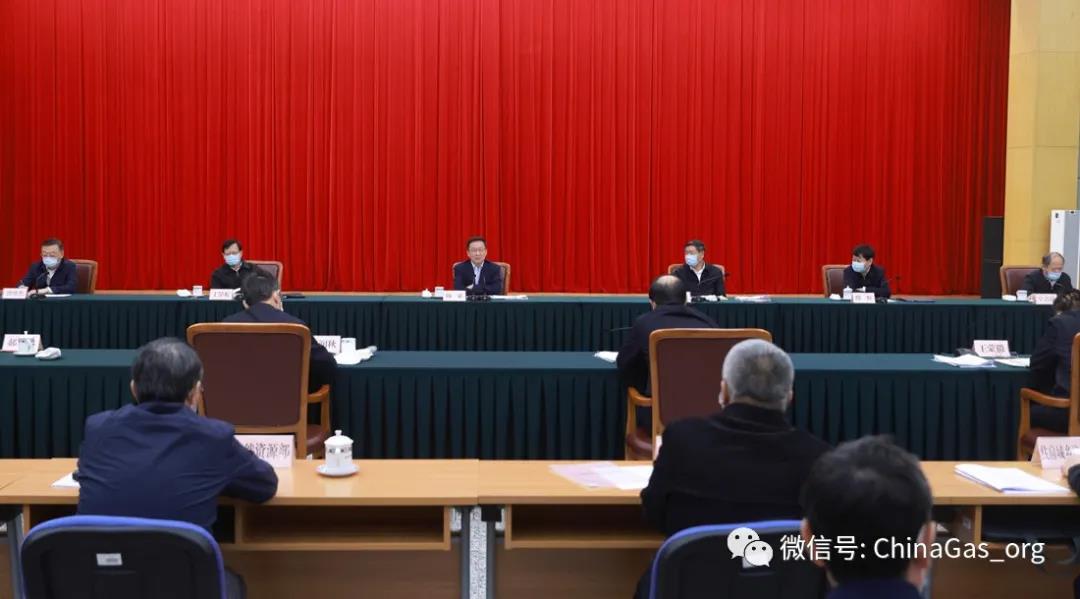 韩正强调 完整准确全面贯彻新发展理念 扎实做好今冬明春能源保供
