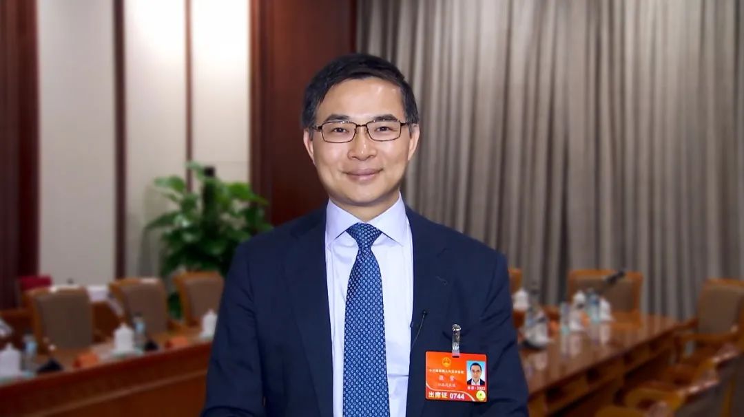 全国人大代表张雷: 让零碳产业园成为绿色工业革命的重要载体，推动区域平衡发展和共同富裕